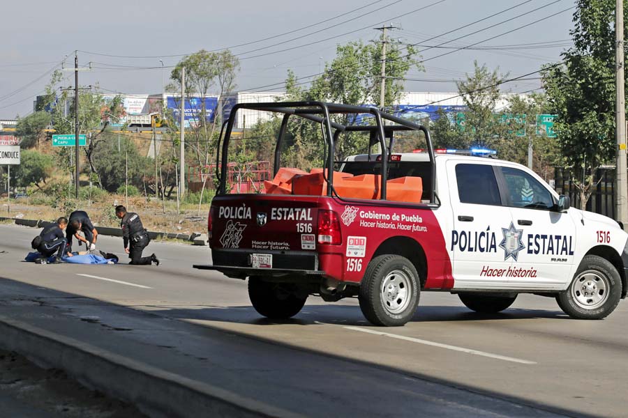 Falleció adulto mayor al intentar cruzar la autopista Puebla–México