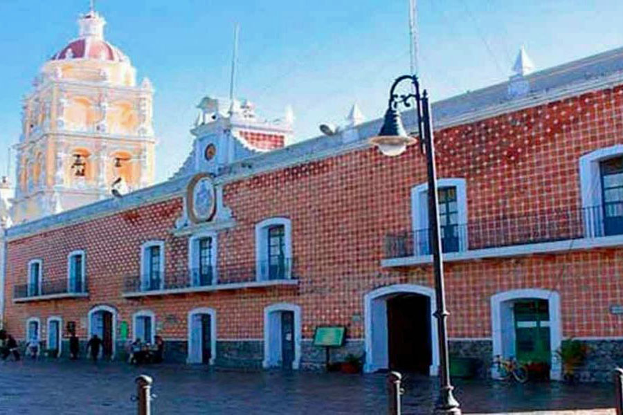 Dará Ayuntamiento de Atlixco certeza legal de inmuebles y espacios públicos