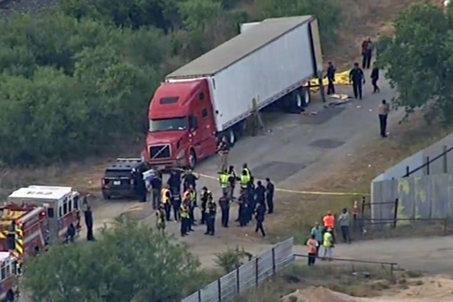 Encontraron tráiler con 46 migrantes muertos en San Antonio Texas