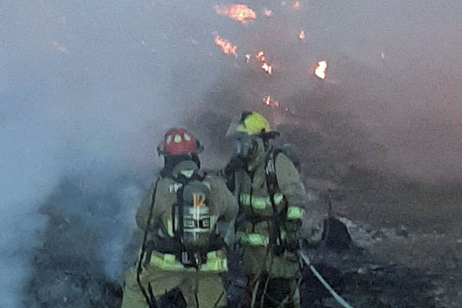 Consumió incendio planta recicladora en San Miguel Canoa