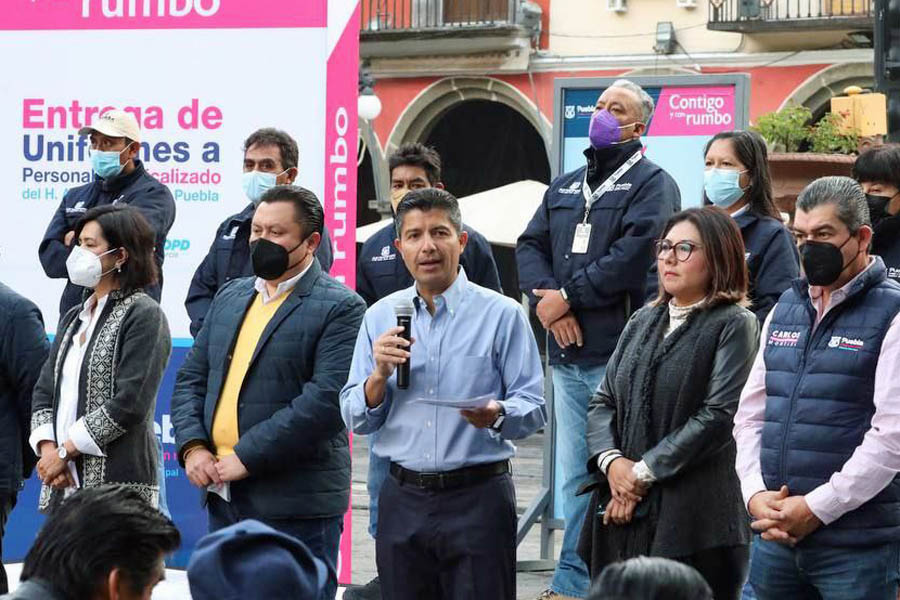 Anunció edil de Puebla suspensión de fotomultas