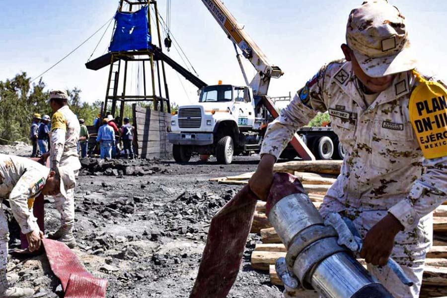 Esta semana podrían salvar a los 10 mineros en Coahuila