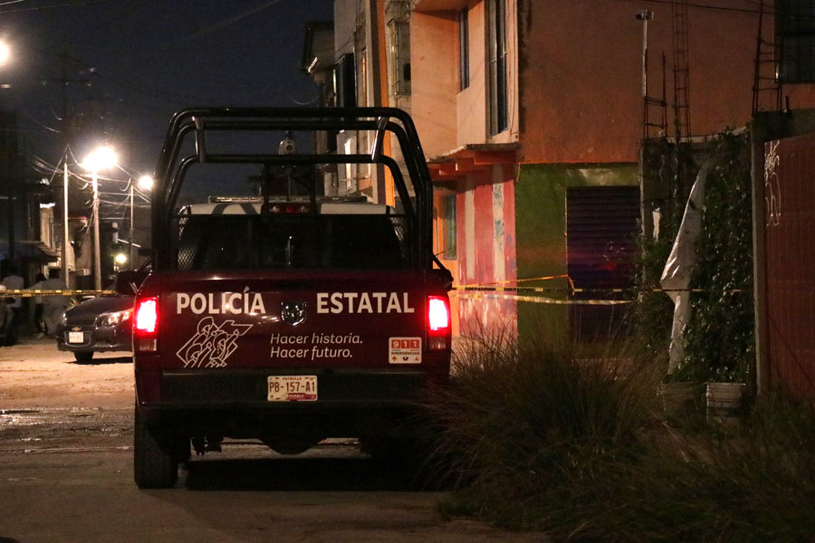 Atadas de pies, manos y sin vida fueron encontrados los cuerpos de dos mujeres al interior de su vivienda en la unidad habitacional Solidaridad Nacional.