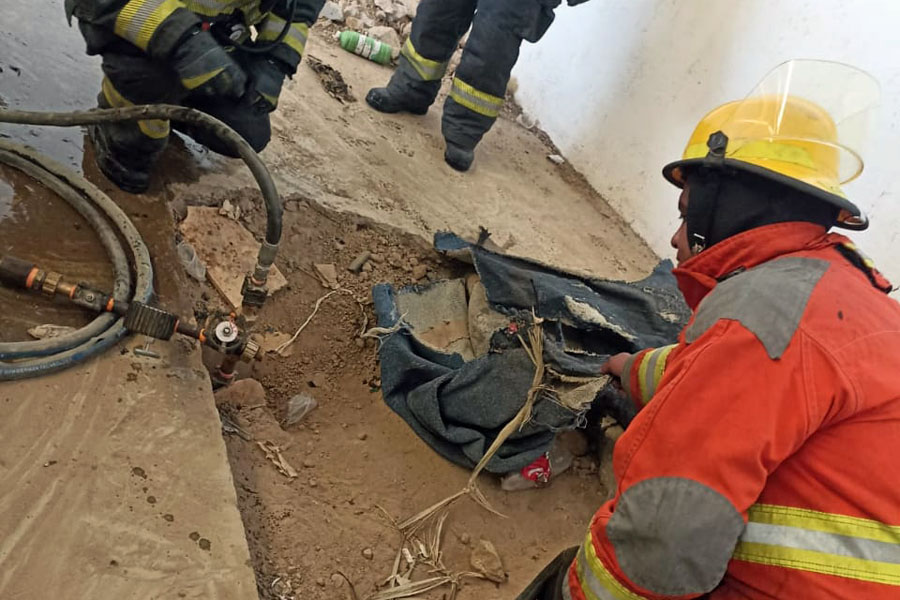 Toma clandestina de gas LP explotó dentro de bodega en Cuautlancingo