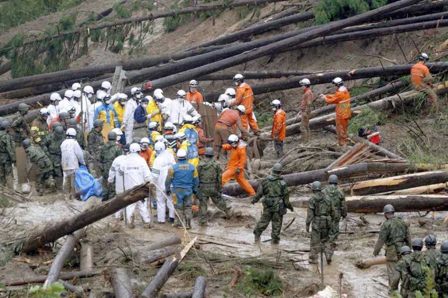 Tifón 'Nanmadol' deja al menos 2 muertos e inundaciones en Japón