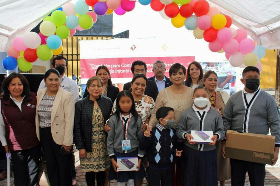 Premia Secretaría de Trabajo a ganadores de concurso de video contra trabajo infantil