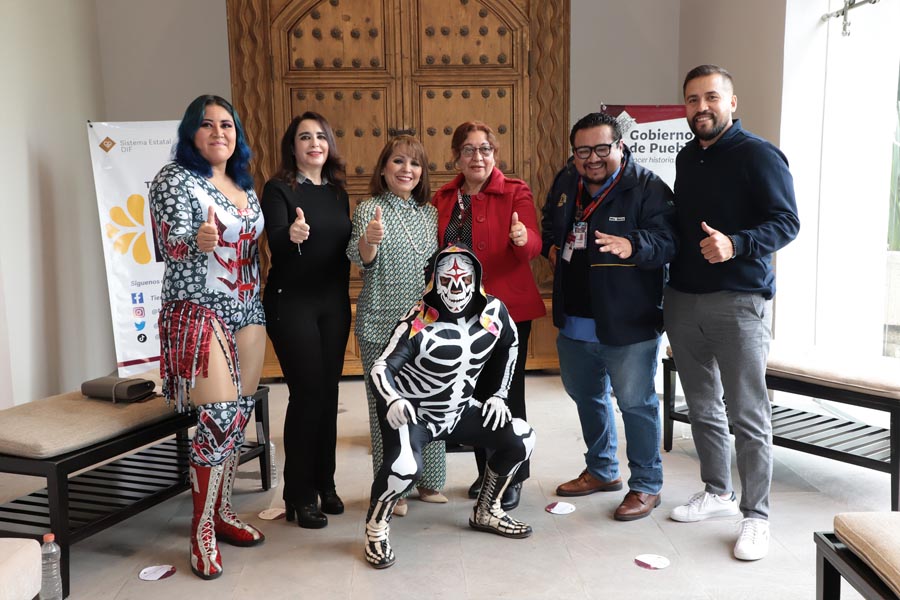 Invita Patronato del SEDIF a función “Lucha libre con causa, ayudemos a escuchar”