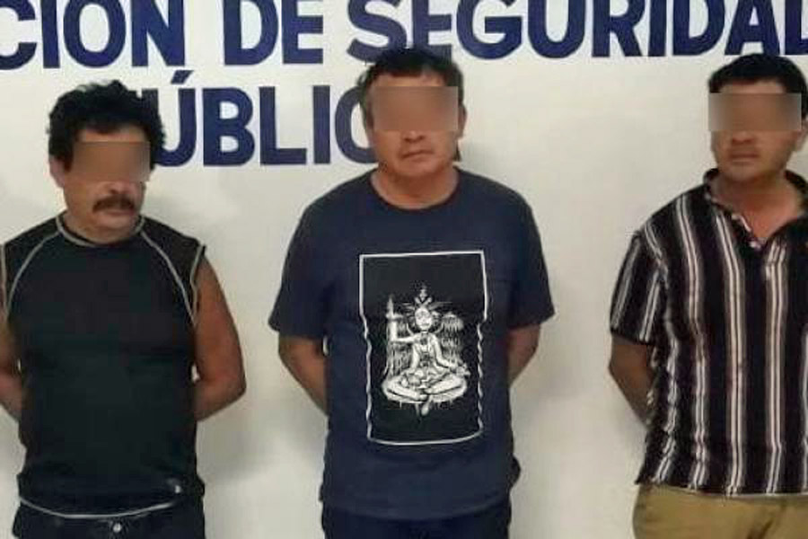 Policías Estatal y municipal detienen a tres presuntos narcomenudistas en Tehuacán