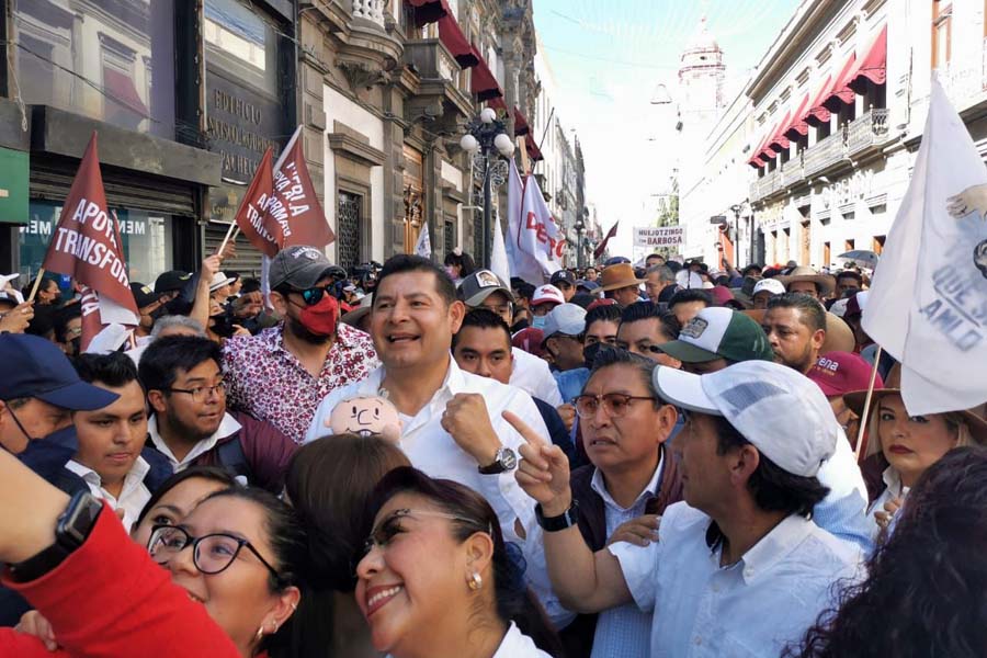 Unidad, democracia y liderazgo demostró Barbosa con marcha: Armenta