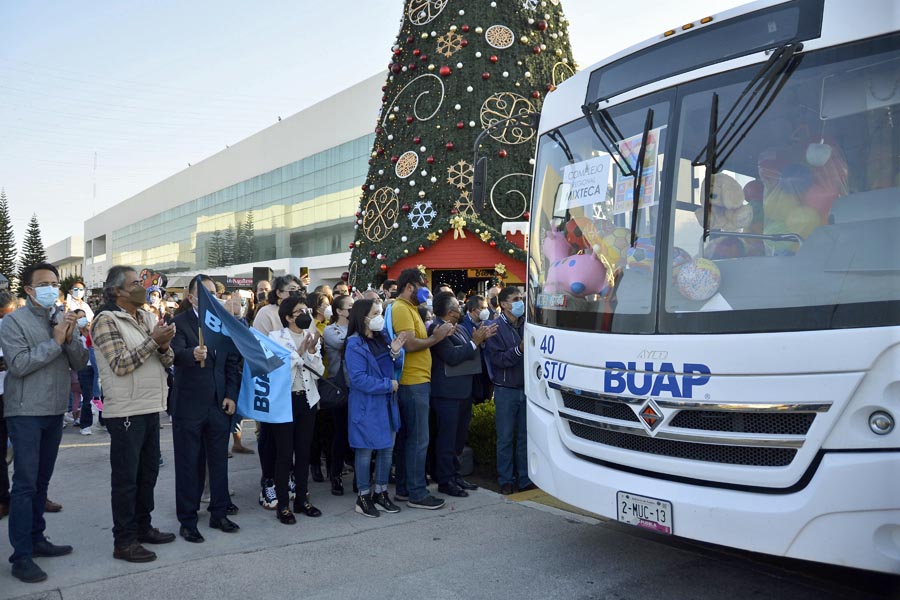 Comparte BUAP alegría a niños de comunidades del interior del estado