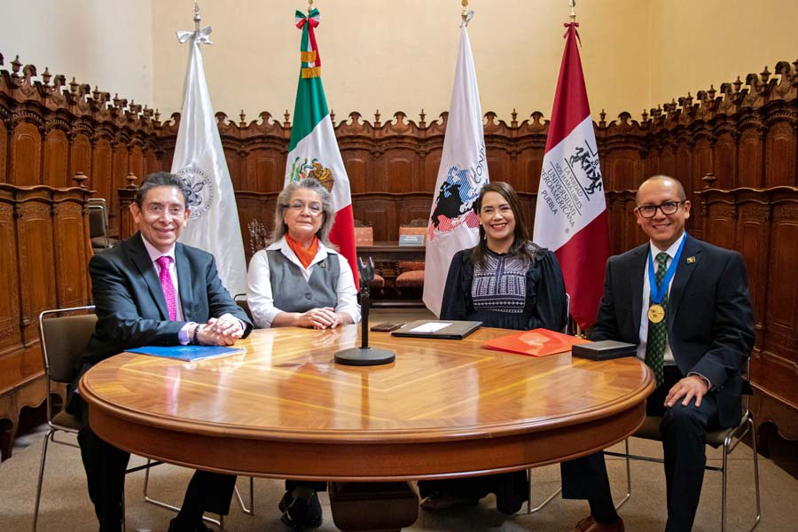 Vladimir Barra recibe Medalla al Mérito Panamericano de Turismo