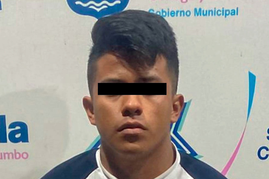 Dos hombres y una mujer en posesión de diferentes drogas, son detenidos por la policía municipal de Puebla