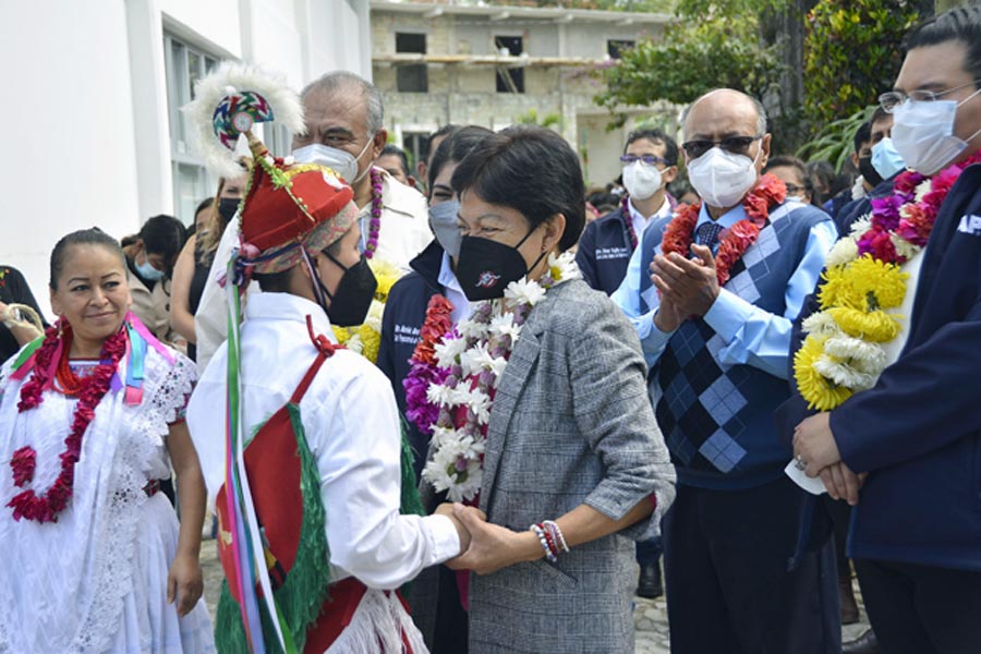 Busca BUAP preservar cultura y lenguas originarias en sedes del Complejo Regional Nororiental