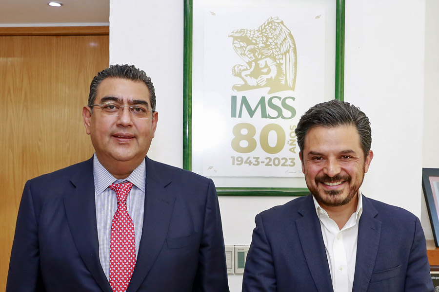 Se reunieron el gobernador Sergio Salomón con el director del IMSS Zoé Robledo