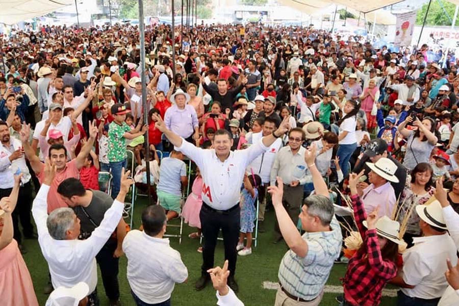 Cruzada por la salud y el medio ambiente encabeza Armenta en Acajete y Puebla