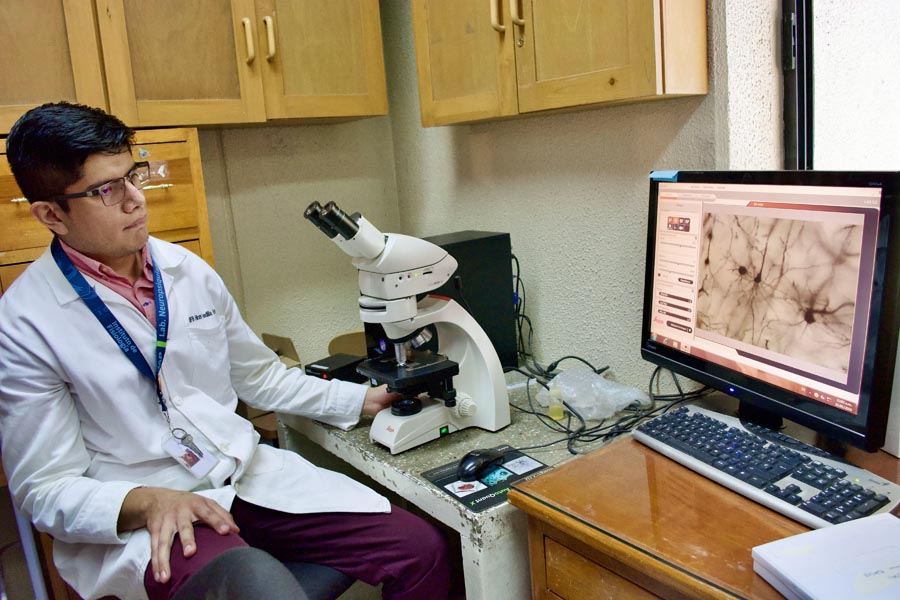 Posdoctorante BUAP acudirá a la 72 Reunión Lindau de Premios Nobel