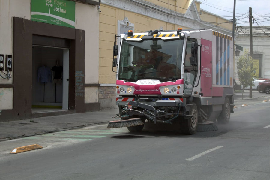 Hasta 15 toneladas diarias de ceniza recolecta el OOSL en Puebla capital