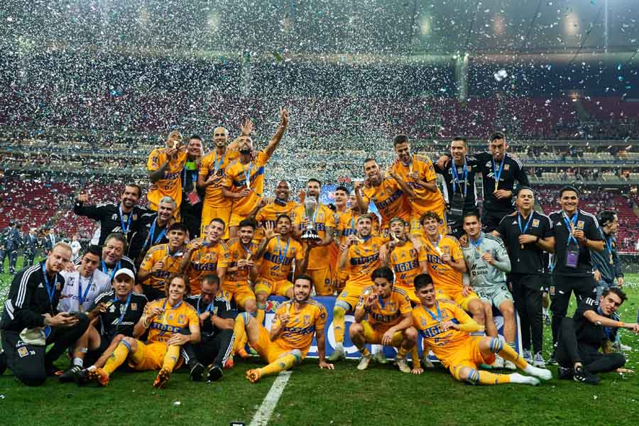 Tigres es campeón de Liga MX tras remontar a Chivas en el Akron