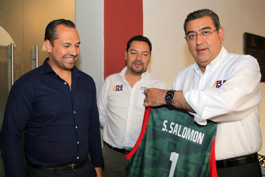 En Casa Aguayo, Sergio Salomón respalda a selección mexicana de basquetbol