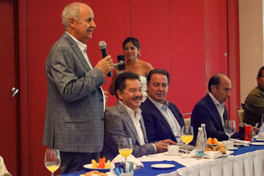 Puebla requiere un proyecto con el respaldo empresarial: Nacho Mier