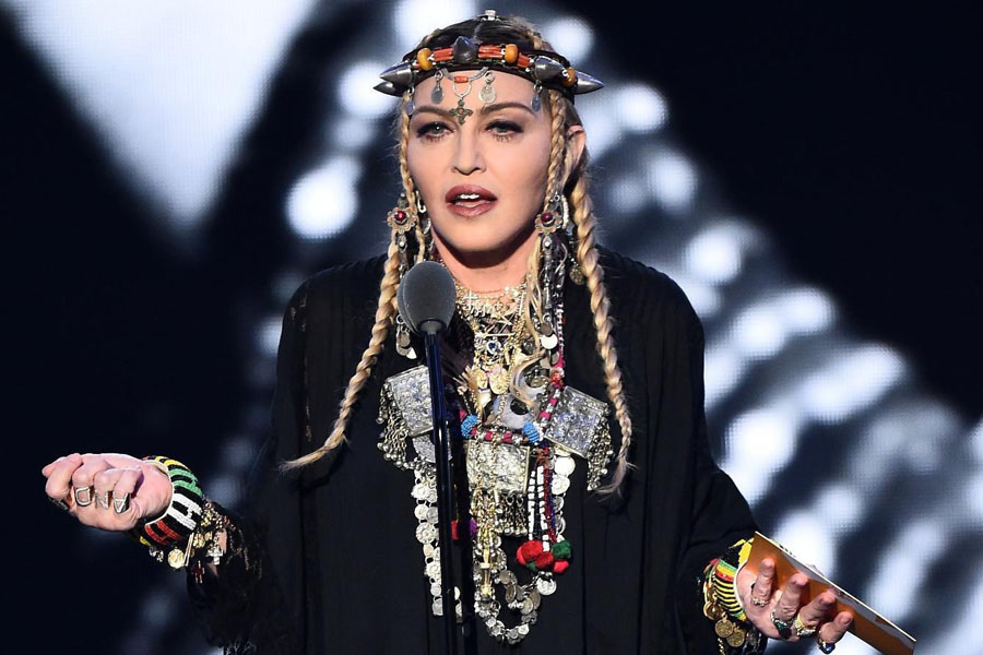 Madonna fue intubada de emergencia tras no tener signos vitales