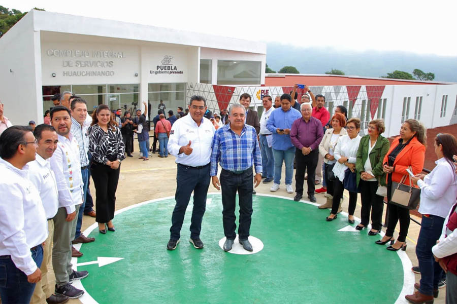 Concluyó Sergio Salomón intensa gira de trabajo por la Sierra Norte de Puebla entregando obras