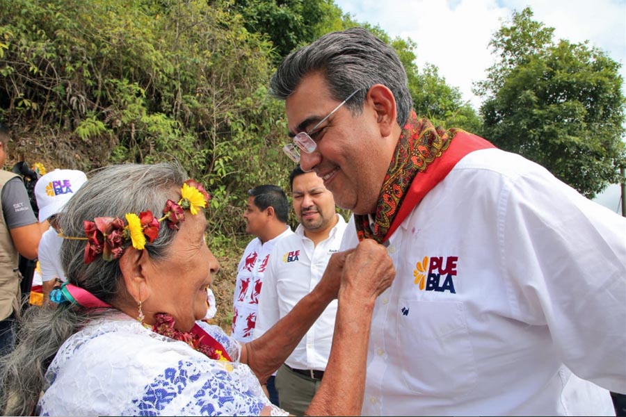 Visitó Sergio Salomón 5 municipios de la Sierra Norte para entregar obras por más de 100 mdp