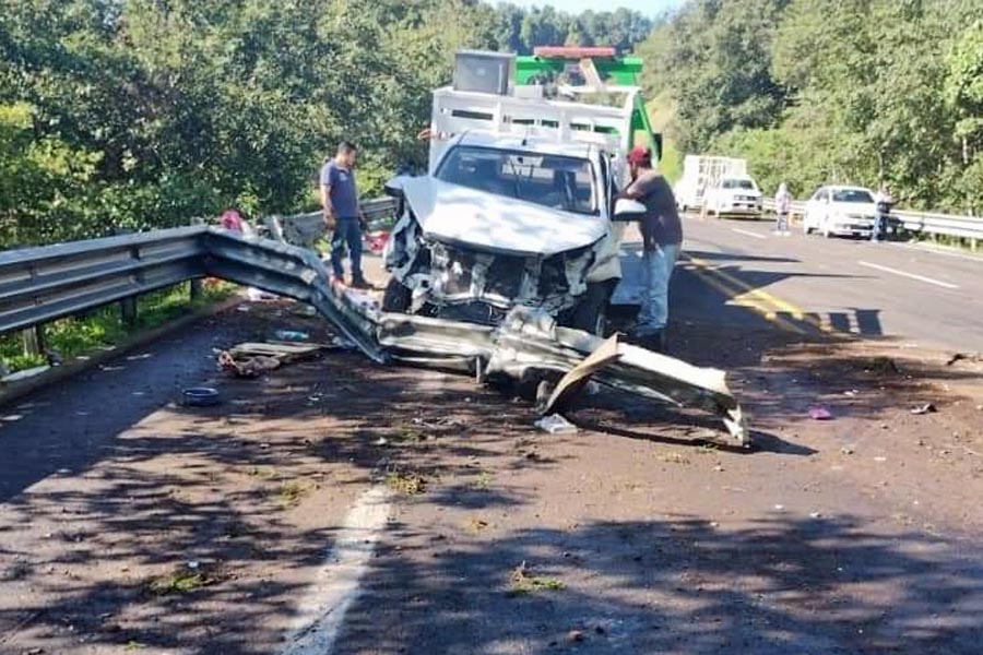 Fatal accidente en la autopista México-Tuxpan, deja un muerto