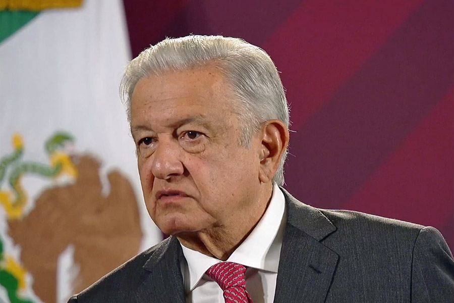 Libros de SEP tienen menos errores y son poquitos: AMLO