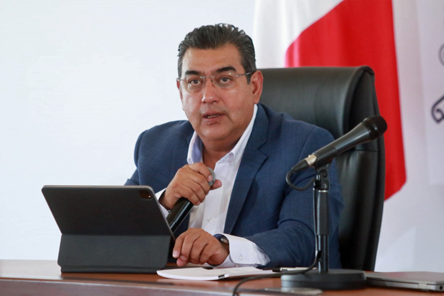 Coadyuva gobierno de Puebla con federación para fortalecer sistema de salud