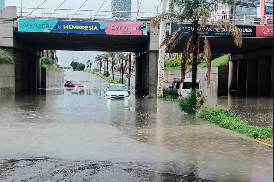 Lluvias dejó inundaciones en Puebla capital y San Andrés Cholula