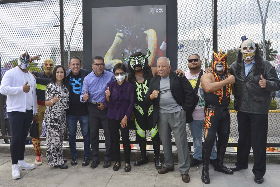 Inauguran la exposición fotográfica “Lucha libre, adrenalina, cultura y emoción”