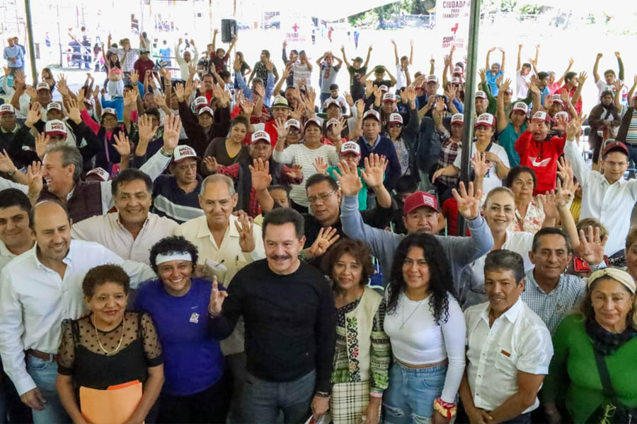 Unidos podemos sacar adelante a los jóvenes poblanos: Nacho Mier