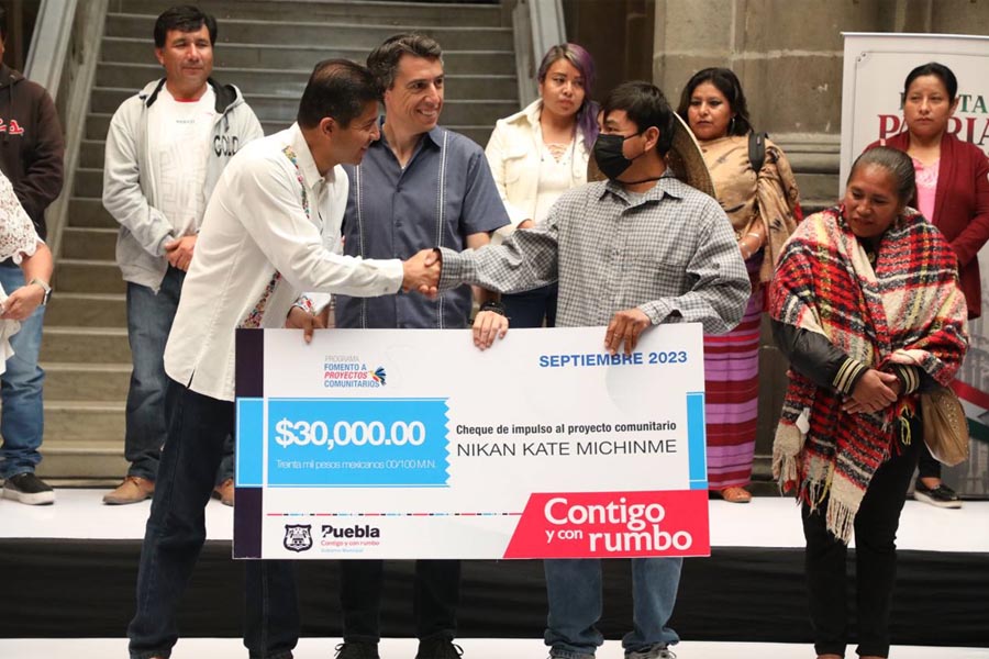 Gobierno municipal de Puebla apoya proyectos comunitarios