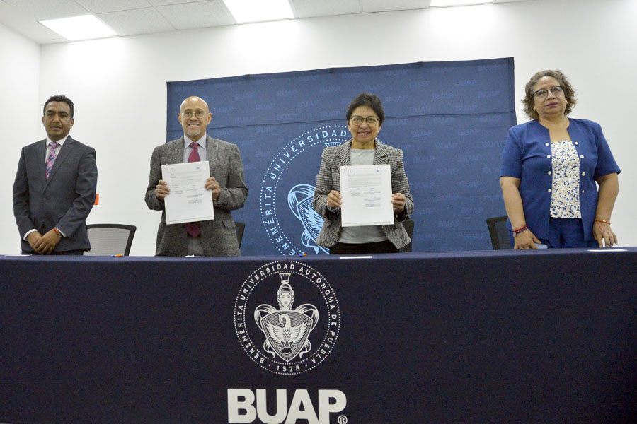 Firma BUAP convenio con la FROC-Conlabor Puebla