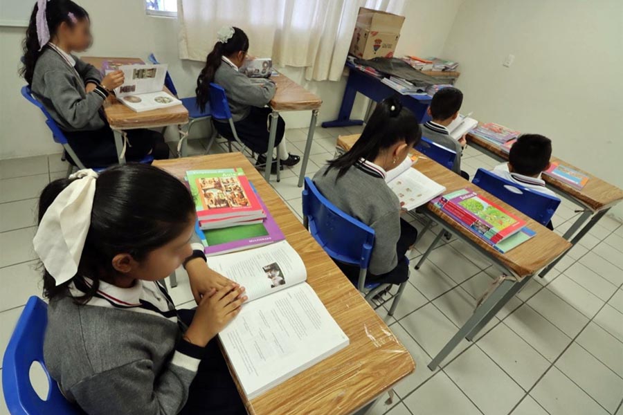 Acaban vacaciones y regresan a clases 2 millones de alumnos