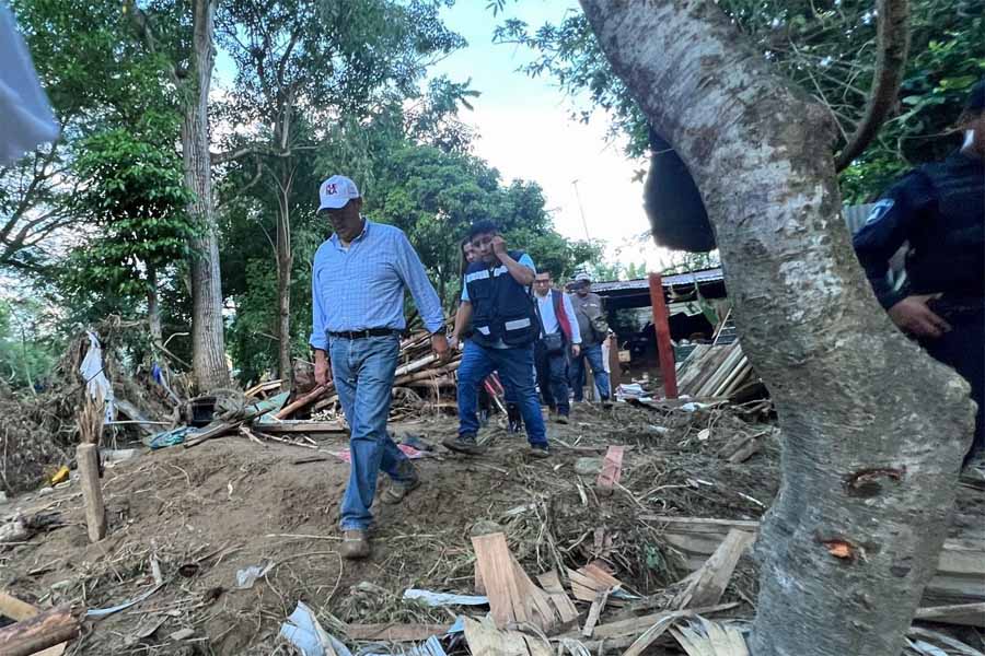 Acude Sergio Salomón a Venustiano Carranza para verificar daños por inundaciones