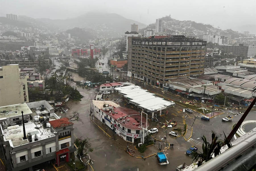 Habilita SEDIF 3 centros de acopio para damnificados por huracán "Otis" en Guerrero