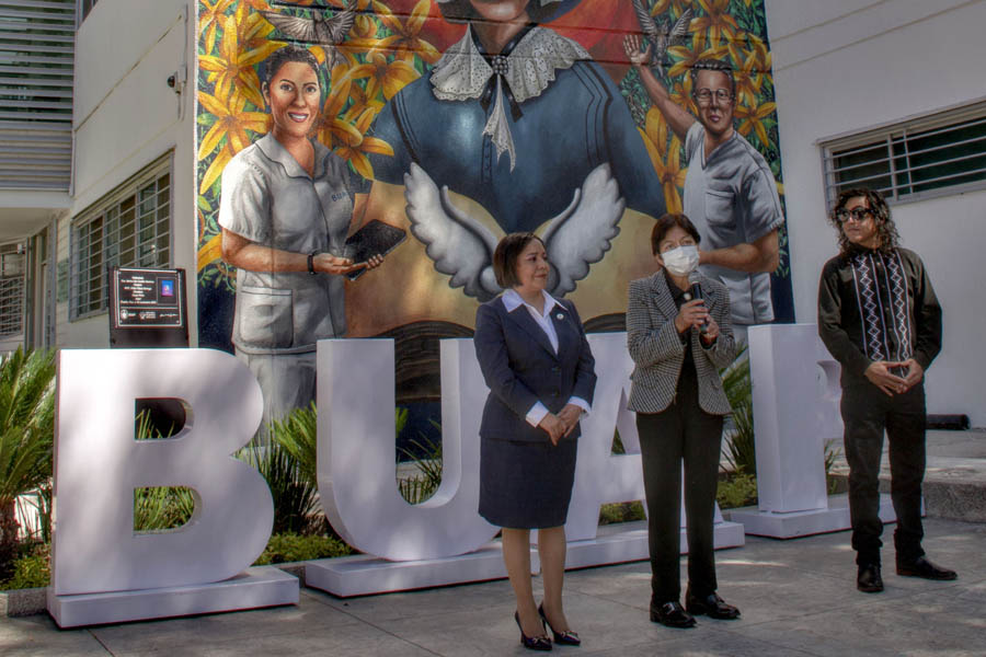 Formar recursos humanos de alto perfil para la salud, orientó la Rectora María Lilia Cedillo Ramírez