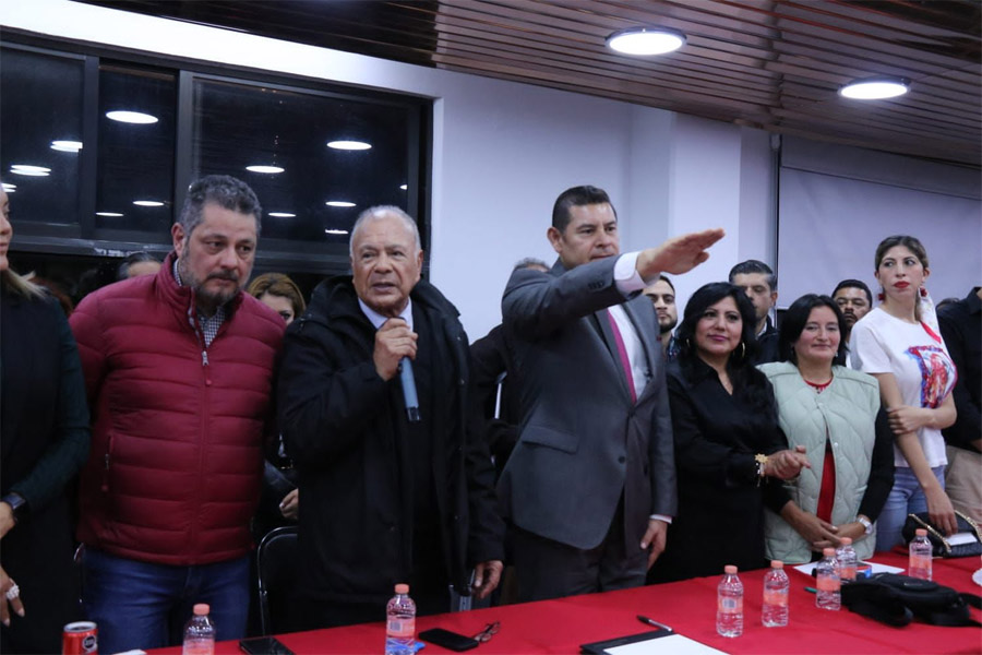 Toman protesta en PT Nacional a Alejandro Armenta como su coordinador estatal de la Defensa de la 4T