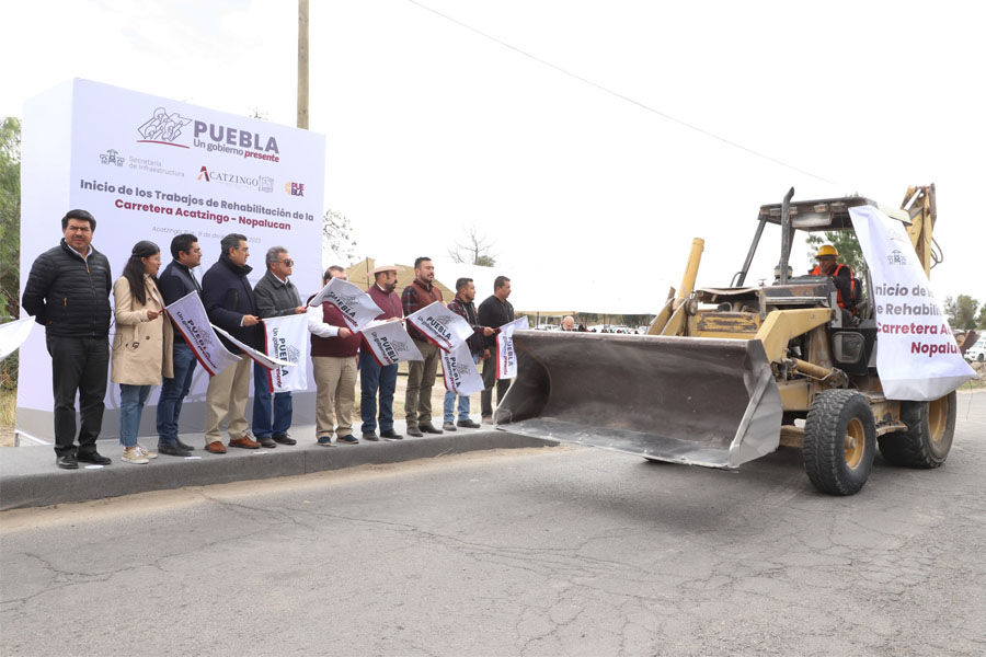 En Acatzingo, gobierno estatal garantiza agua potable y mejores condiciones a población