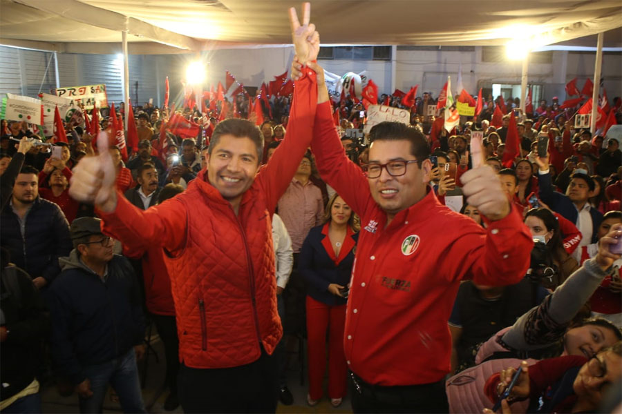 Se registra Eduardo Rivera como precandidato del PRI a la gubernatura