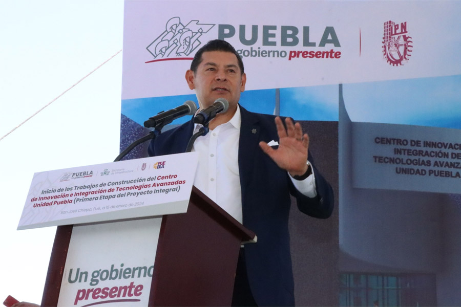 Puebla, polo de desarrollo tecnológico con visión humanista: Armenta