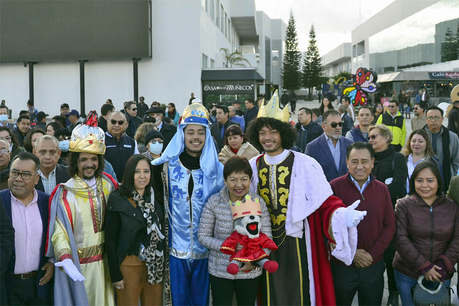 Entrega la BUAP casi 20 mil juguetes a niños y niñas de diferentes regiones de Puebla