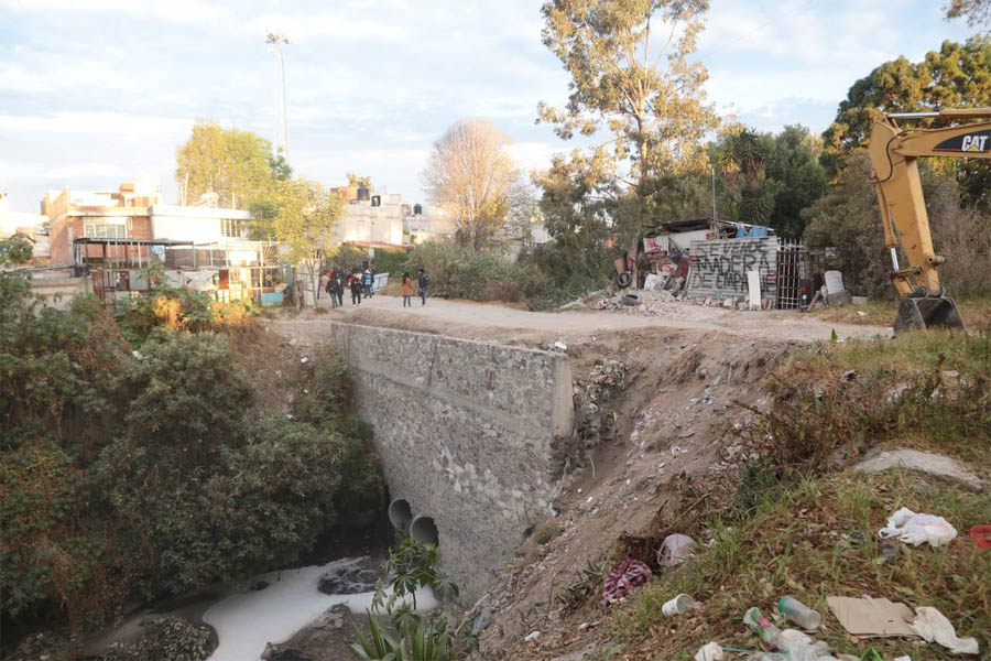 Ayuntamiento de Puebla comienza la rehabilitación de puente vehicular en Naciones Unidas