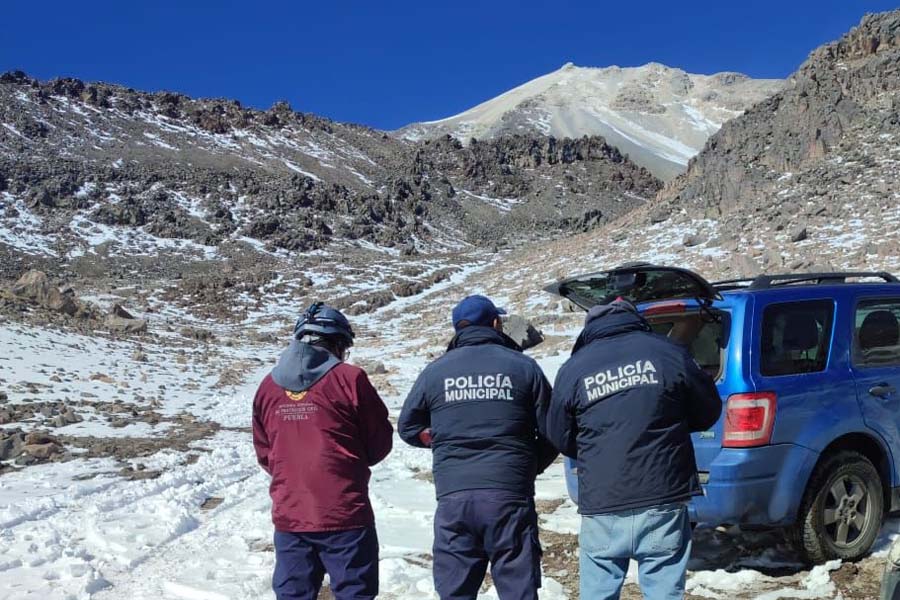 Van 10 alpinistas rescatados del Pico de Orizaba y solo falta el guía