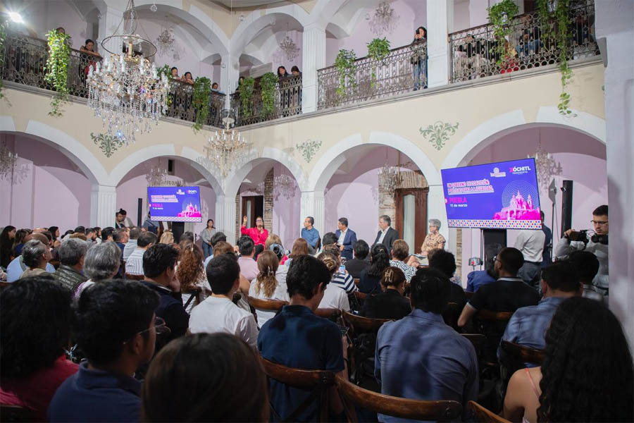 Lalo Rivera participó en el Foro un Gobierno de Coalición