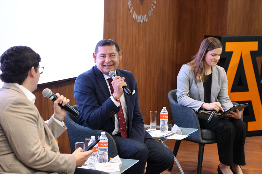 Armenta reafirma su compromiso para fortalecer el clúster universitario y la vinculación con empresas