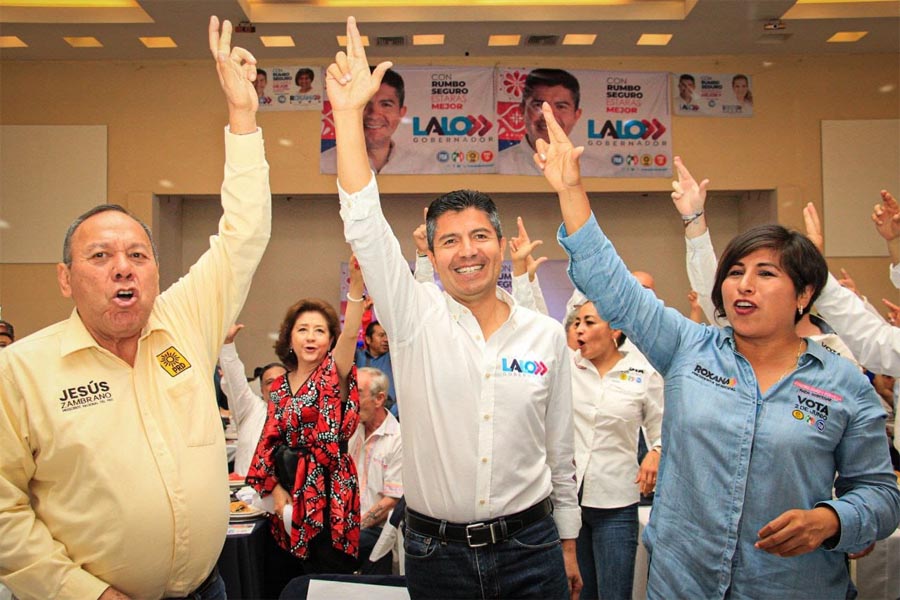 Aspirantes a la presidencia municipal de San Pedro Cholula se suman a Lalo Rivera y Roxana Luna