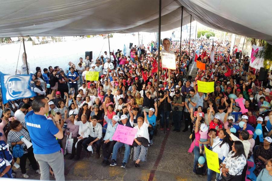 Fuerza violeta, mujeres policías protegiendo mujeres: Mario Riestra